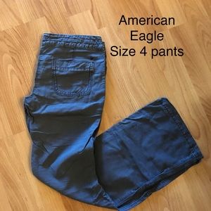 Women’s size 4 American Eagle Pants